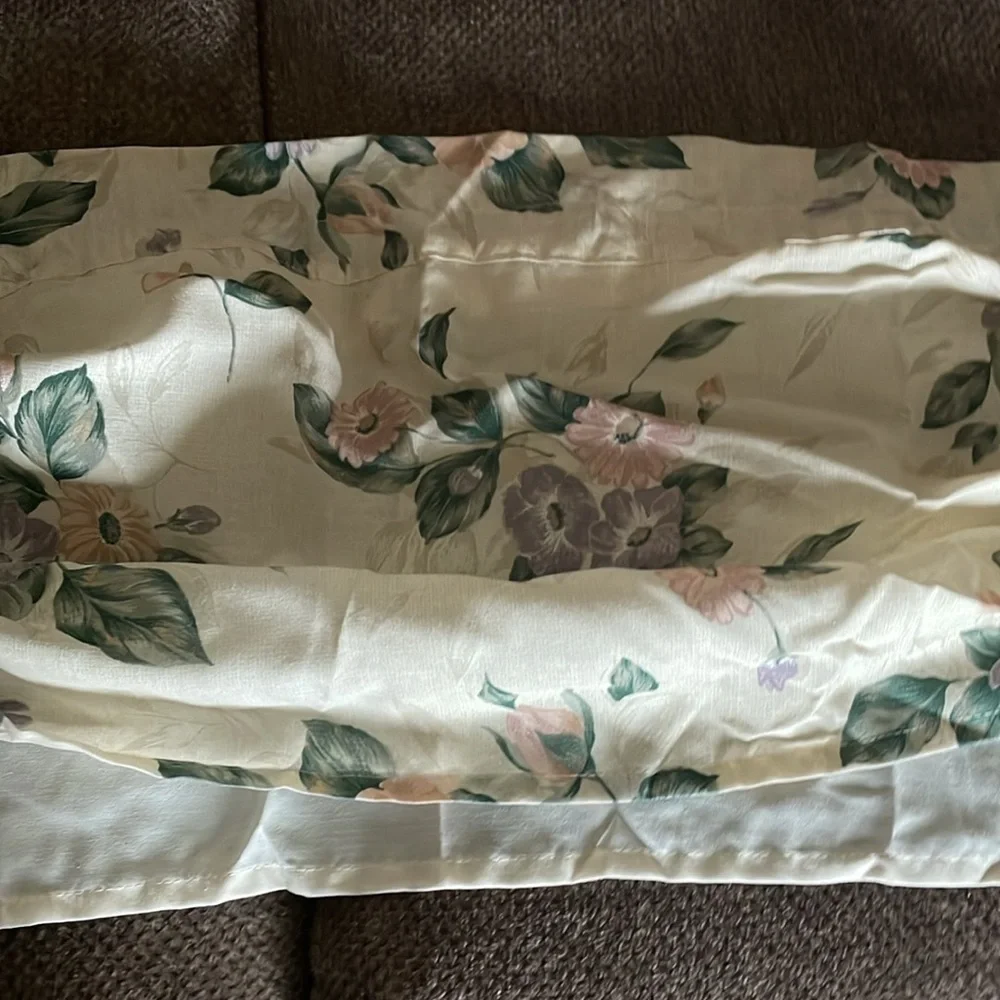Flower curtain valance, width 16/ length 66